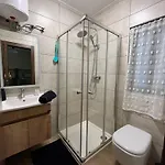 아파트 Mayflower Flat, Flat 12 세인트폴스베이